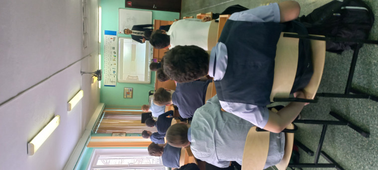 "Ученые в школу".